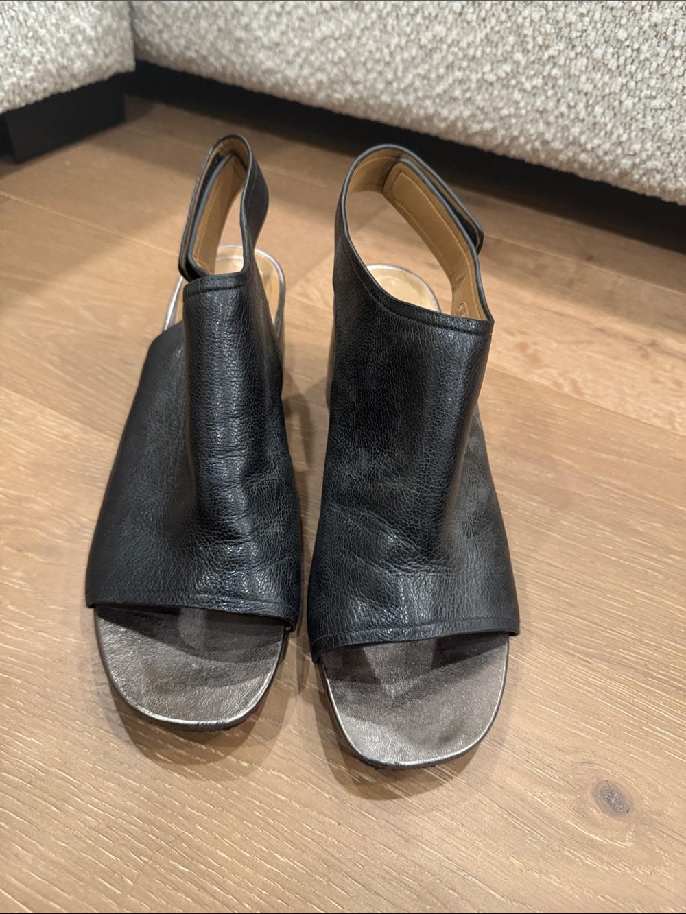 Vionic Black Leather Open-Toe Slingback Sandals